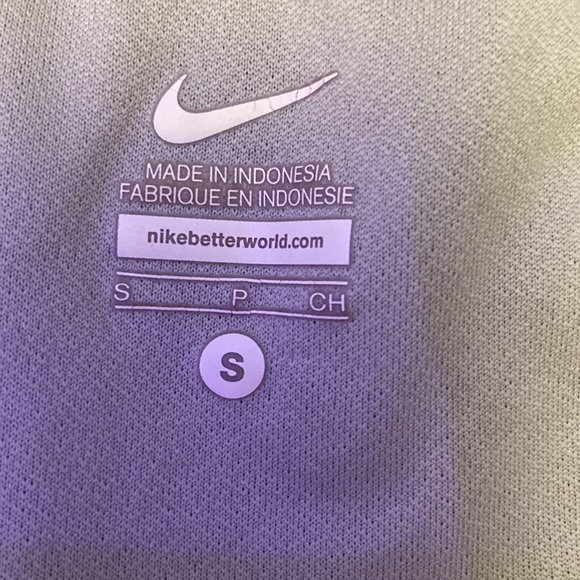 Nike running shorts - Picture 3 of 3